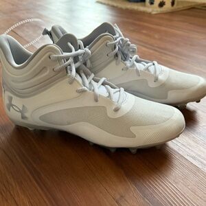 Under Armour Command MC Mid Lacrosse Cleats Men's Size 12 White new without box